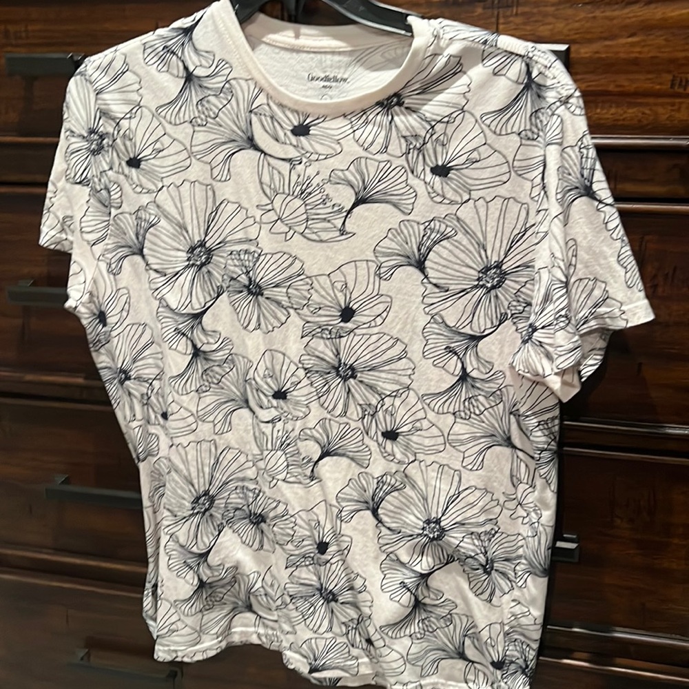 Flower t shirt